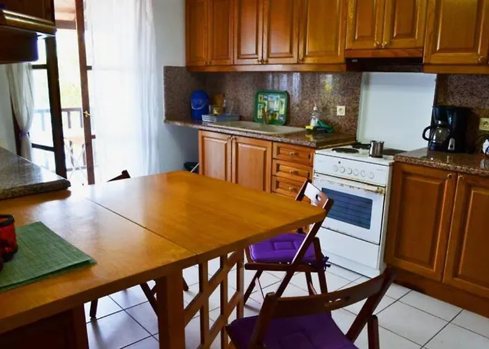 Olia & Myrto Apartments